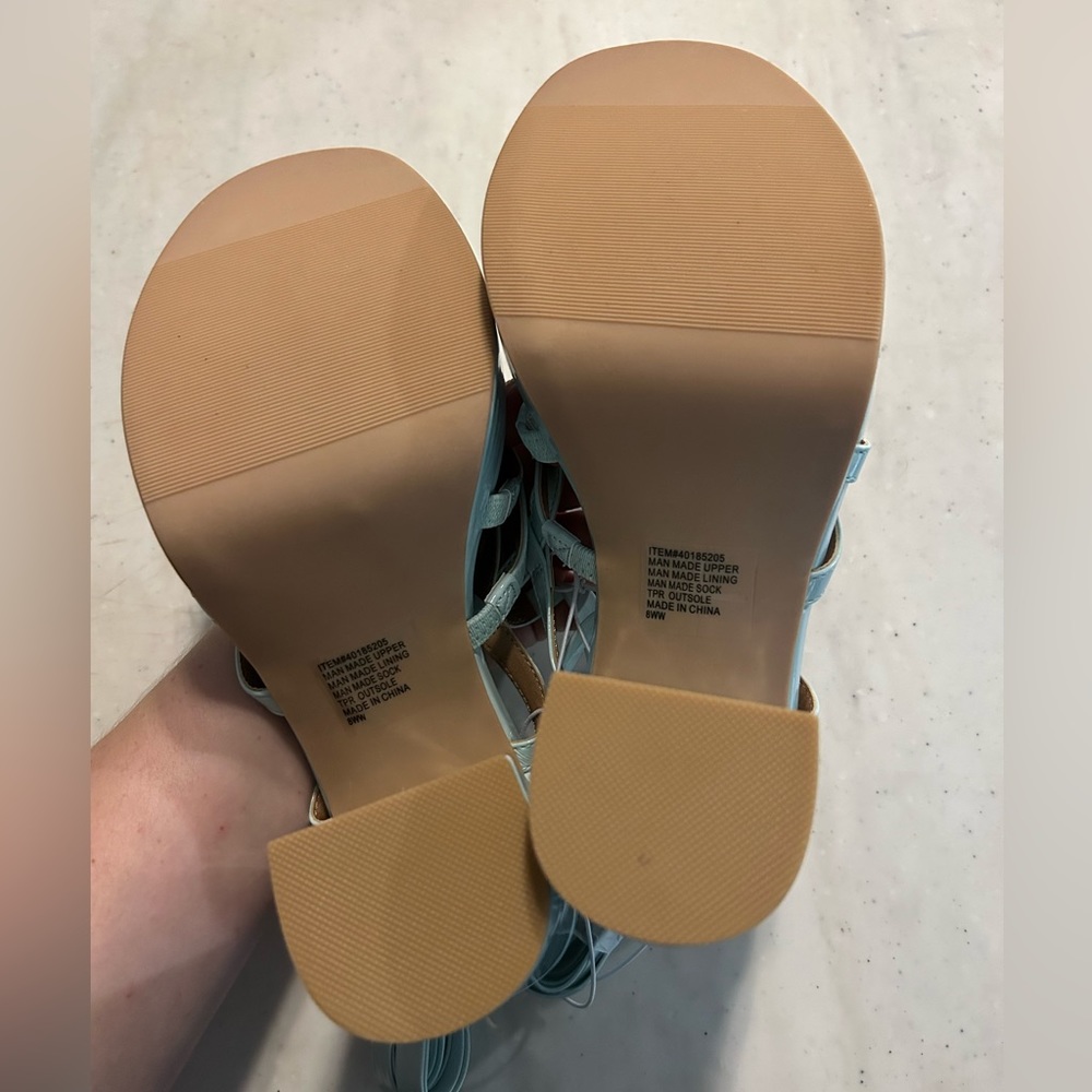 NWT Torrid strapped Laced up Platform Heeled Sandals Size 8 - Picture 4 of 8